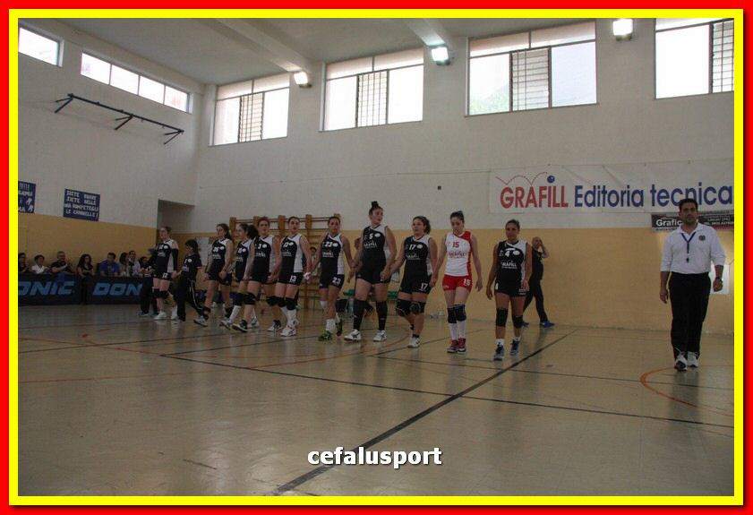 150523 volley 231_tn.jpg